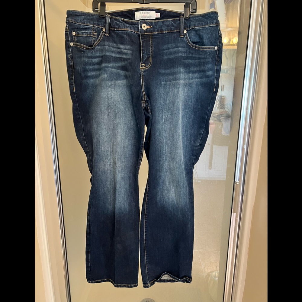 Torrid Slim Bootcut Jeans 20S